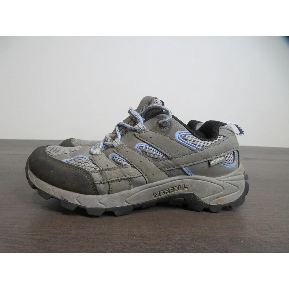 Merrell Waterproof Hiking Shoes Youth 4 Gray Trail Lace Up Boots Trail Athletic